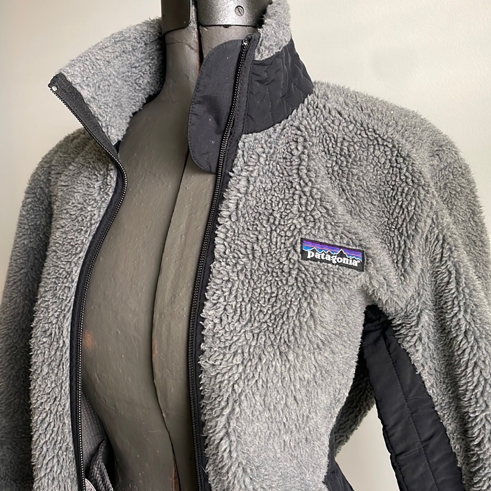 Patagonia Gray Fleece Jacket with Black Trim